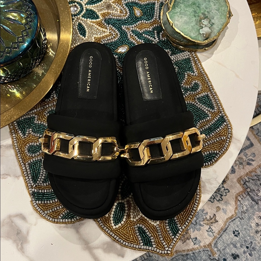 Good American Black Sandals with Gold Chain Accent